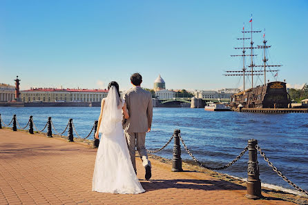 Fotógrafo de bodas Oksana Kraft (oksankakraft). Foto del 1 de febrero 2016