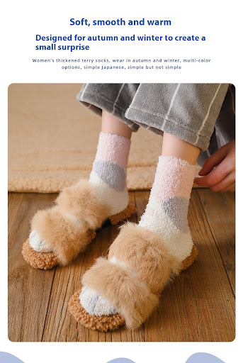 Title 10, New Coral Velvet Cats Paw Socks for Women Flee...