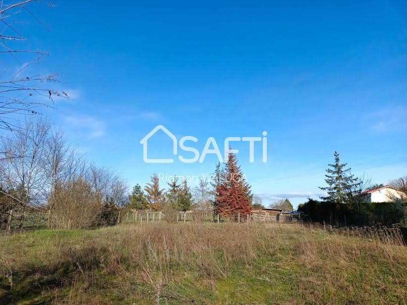 Vente terrain  750 m² à Saint-Etienne-le-Molard (42130), 56 250 €