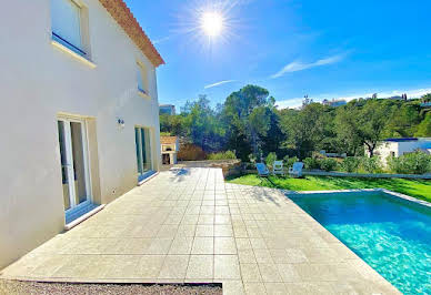 Villa with pool and terrace 3