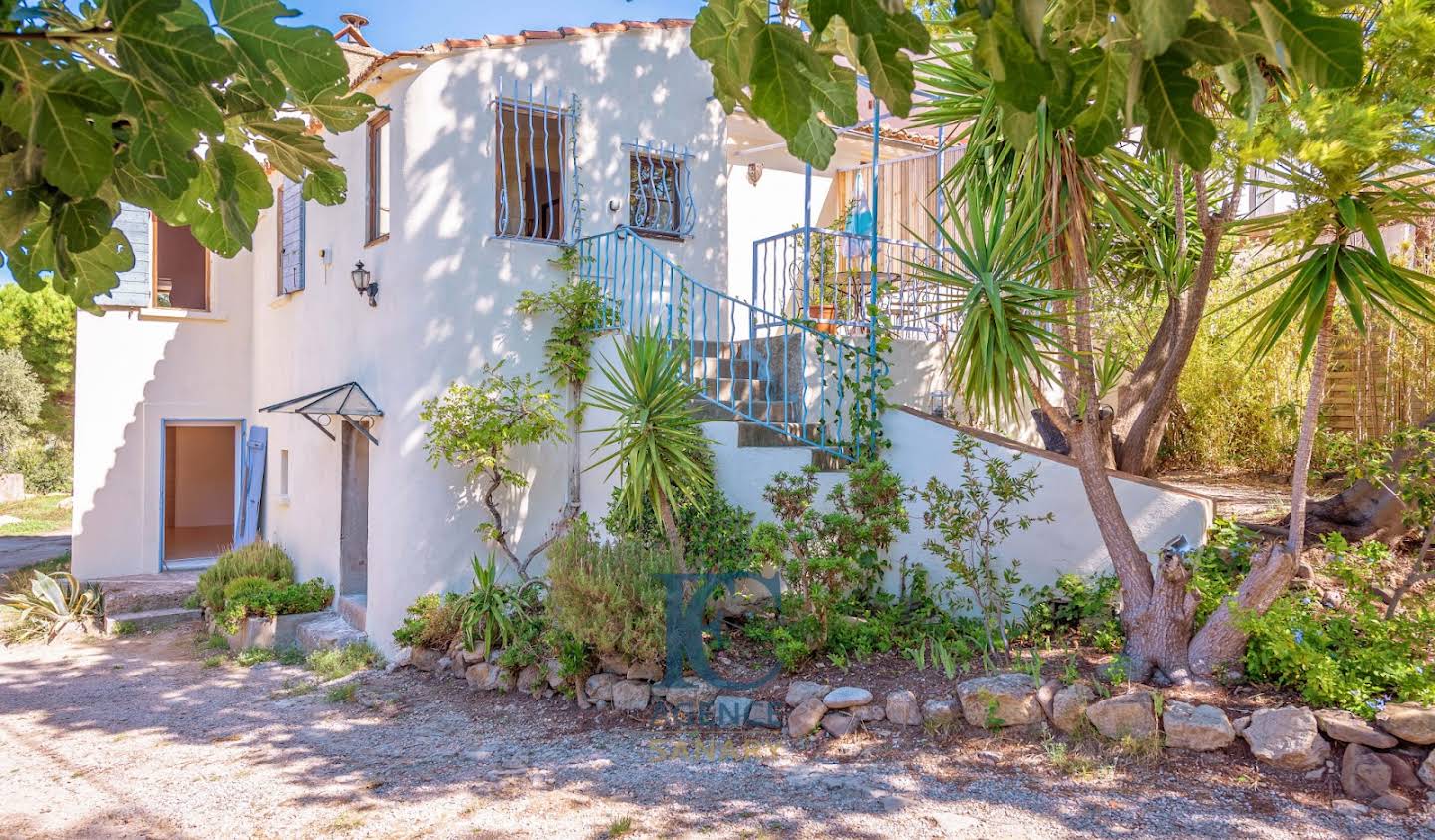 Maison avec terrasse Saint-Cyr-sur-Mer