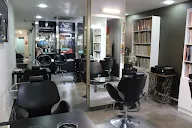 Chiquitita - The Salon photo 3