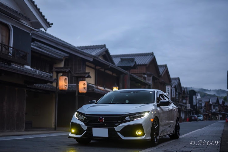 シビックの車写活・FK7・PF07・D750に関するカスタム事例の投稿画像1枚目