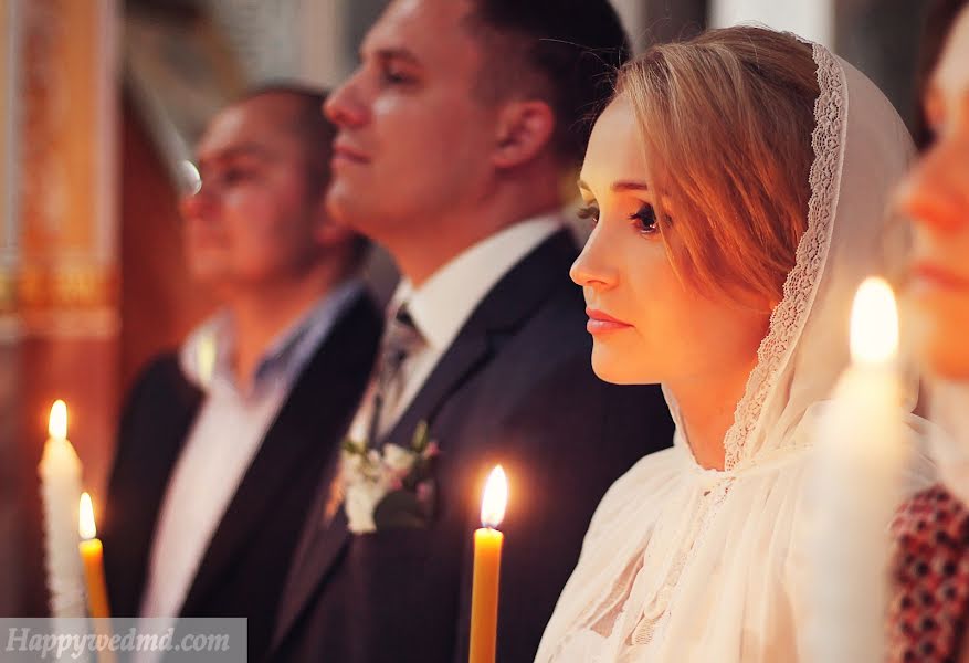 Fotografer pernikahan Anna Hmelnitkaia (annahm). Foto tanggal 3 Agustus 2014