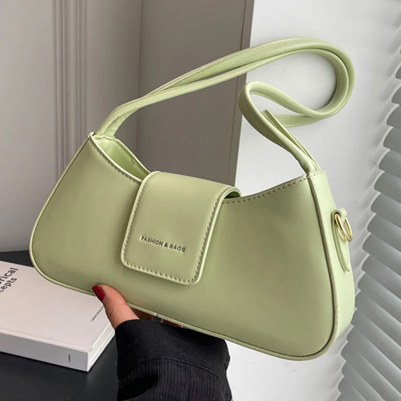 Bolso Bandolera Versátil y Casual, el Complemento Perfecto para un Estilo Sencillo. Diseño Tipo Baguette para un Look Moderno y Práctico, Ideal para el Día a Día.