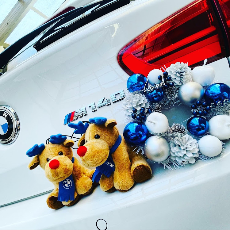 1シリーズ ハッチバックのBMW1シリーズ・M 140i・イルミネーションコラボ・欅坂・スカイツリーに関するカスタム事例の投稿画像4枚目