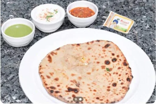 2 Gobi Paratha