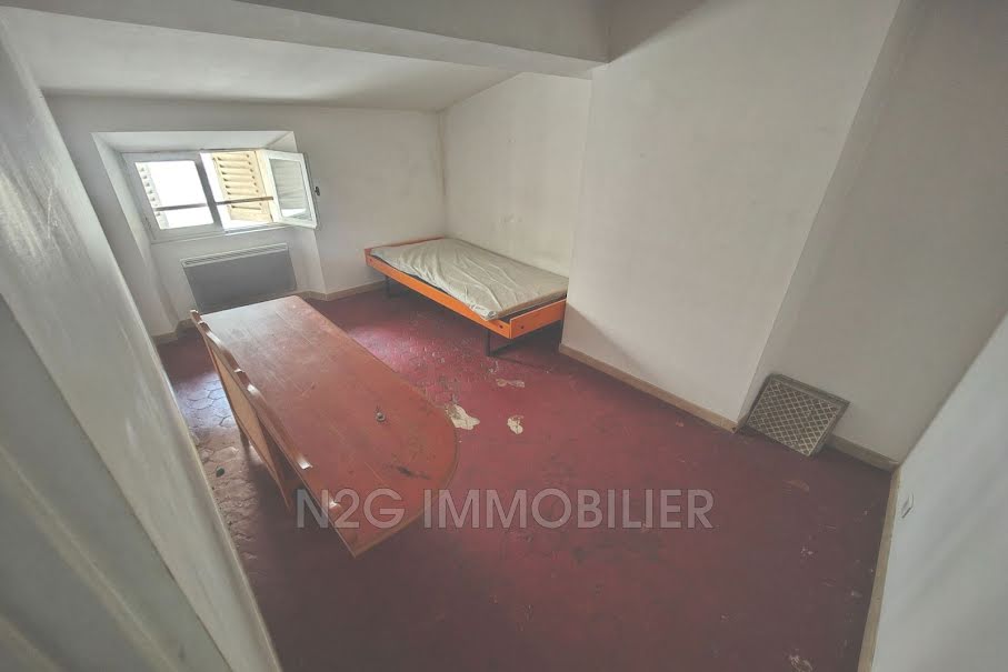 Vente appartement 3 pièces 57.9 m² à Grasse (06130), 99 000 €