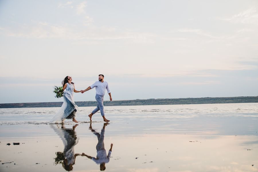 Wedding photographer Evgeniya Ivanova (ugeni). Photo of 9 August 2017