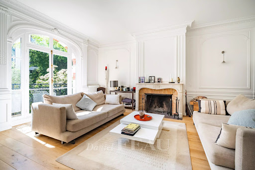 Apartment with terrace 2