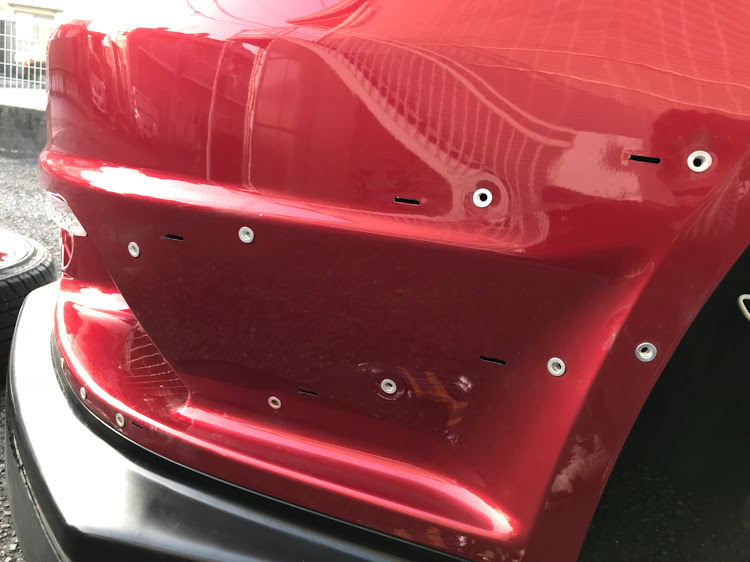 ギャランフォルティスのステアリング交換・シート交換・ハブボルト交換・車検準備に関するカスタム事例の投稿画像4枚目