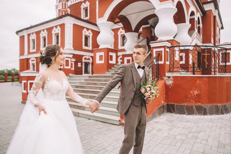 Fotografo di matrimoni Yuliya Galyamina (theglue). Foto del 14 marzo 2019