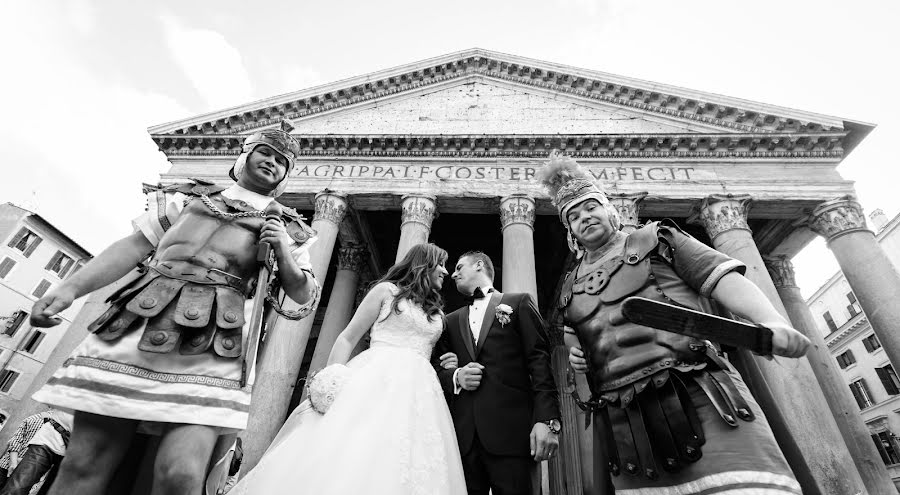 Fotógrafo de casamento Stefano BURCA (burca). Foto de 24 de janeiro 2016