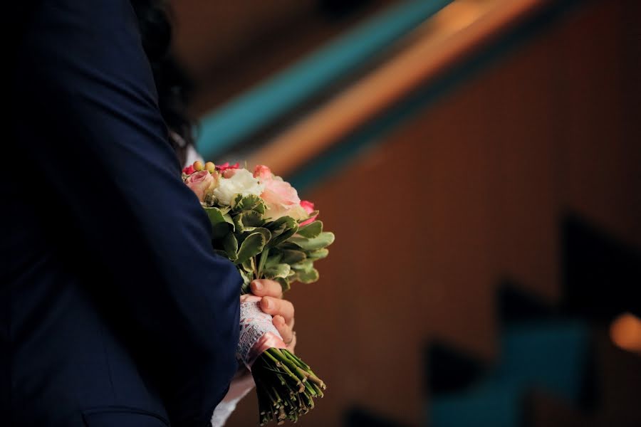 Fotografo di matrimoni Mikhail Leschanov (leshchanov). Foto del 2 maggio 2020