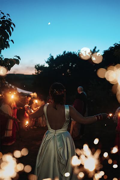 Fotógrafo de casamento Hannah Wilde (wilde). Foto de 30 de junho 2022