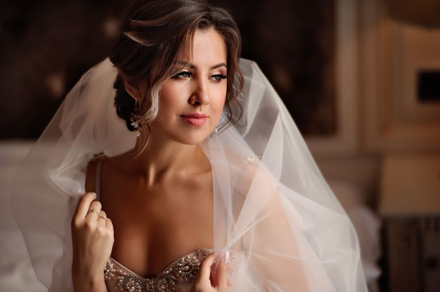 Wedding photographer Natalya Golovan (natalisnv2007). Photo of 24 September 2019