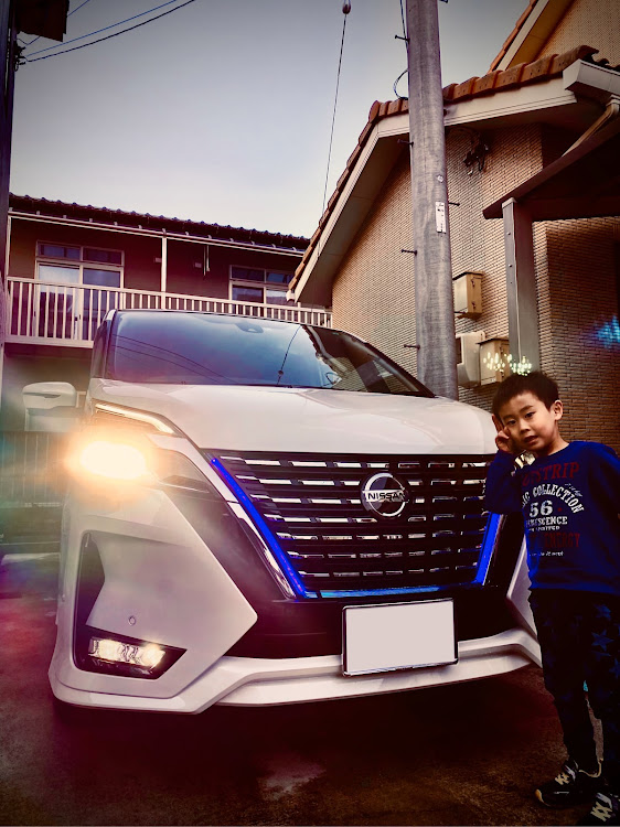 セレナの休日の洗車にてに関するカスタム事例の投稿画像3枚目