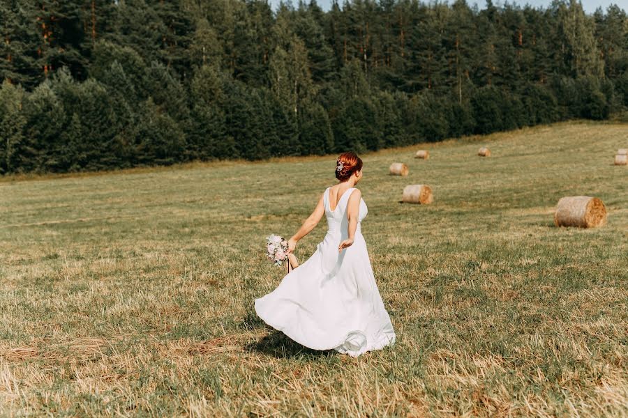 Wedding photographer Elena Voroba (lenavoroba). Photo of 15 October 2019