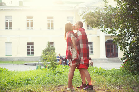 Fotograful de nuntă Slava Kaygorodov (idunasvet). Fotografia din 9 mai 2016