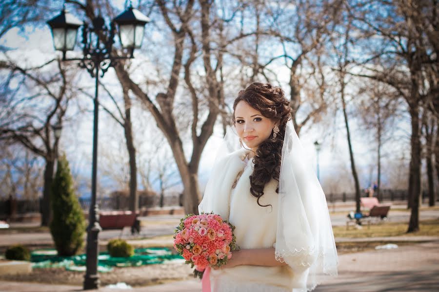 Photographe de mariage Yuliya Nikitina (juliyaniki). Photo du 11 mai 2017