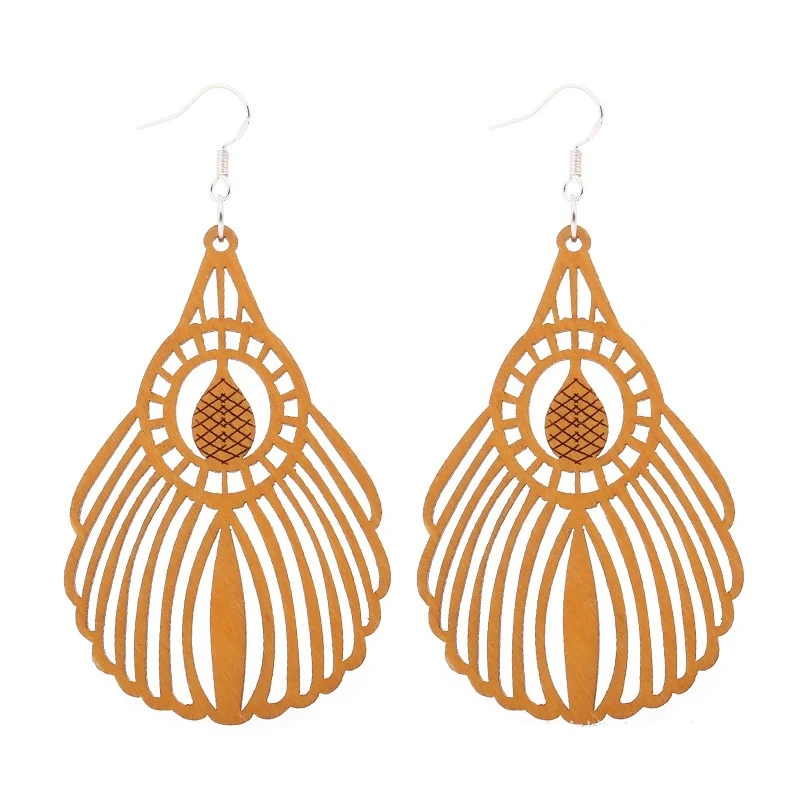 Title 2, Pendientes de madera geométricos con patrón afr...