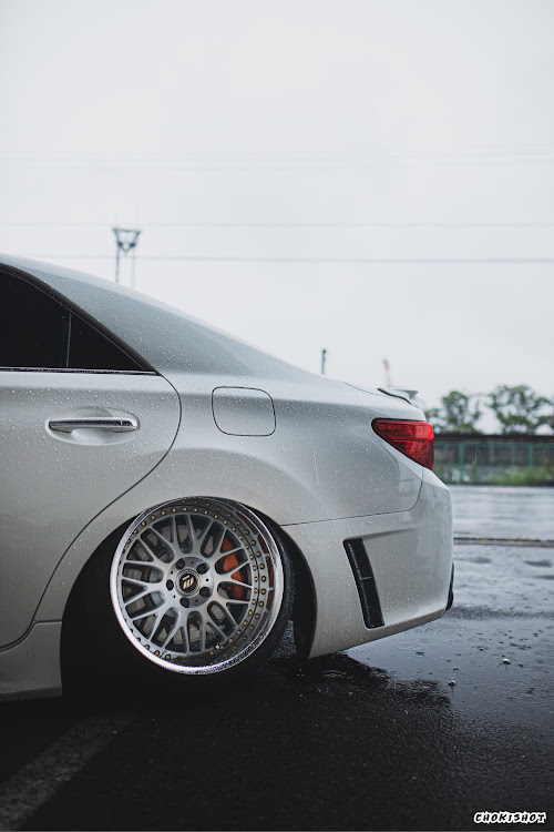 マークXのマークX130・GRX130・workwheels・work vs xx・梅雨明けまだかに関するカスタム事例の投稿画像4枚目