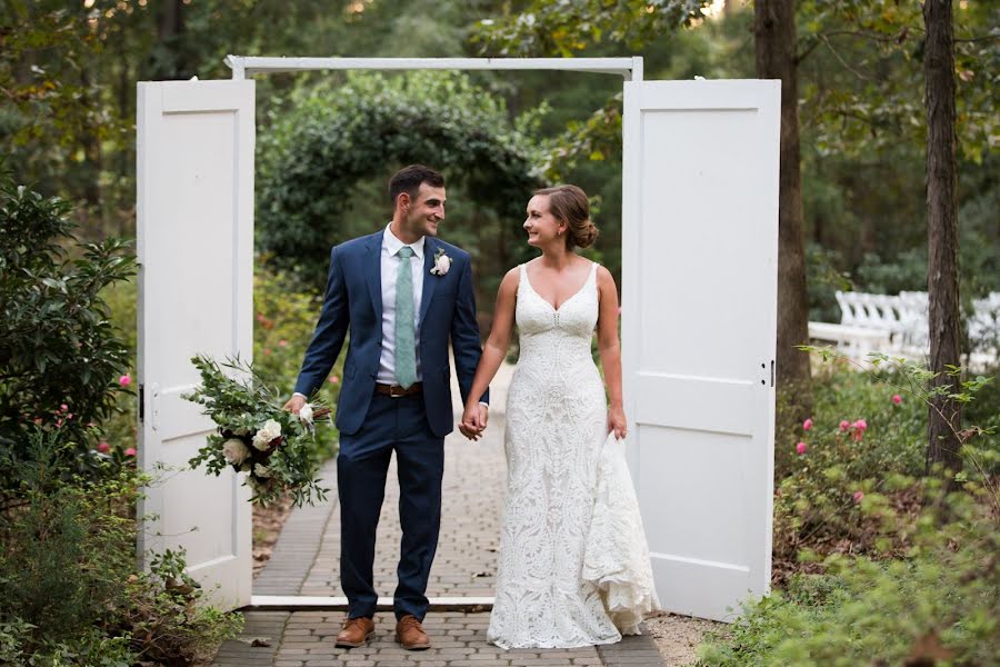 Wedding photographer Grace Hill (gracehillphoto). Photo of 5 October 2020