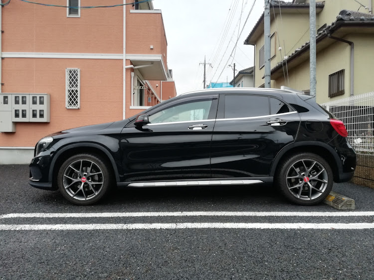 GLAのBBS・ハブリング交換に関するカスタム事例の投稿画像2枚目