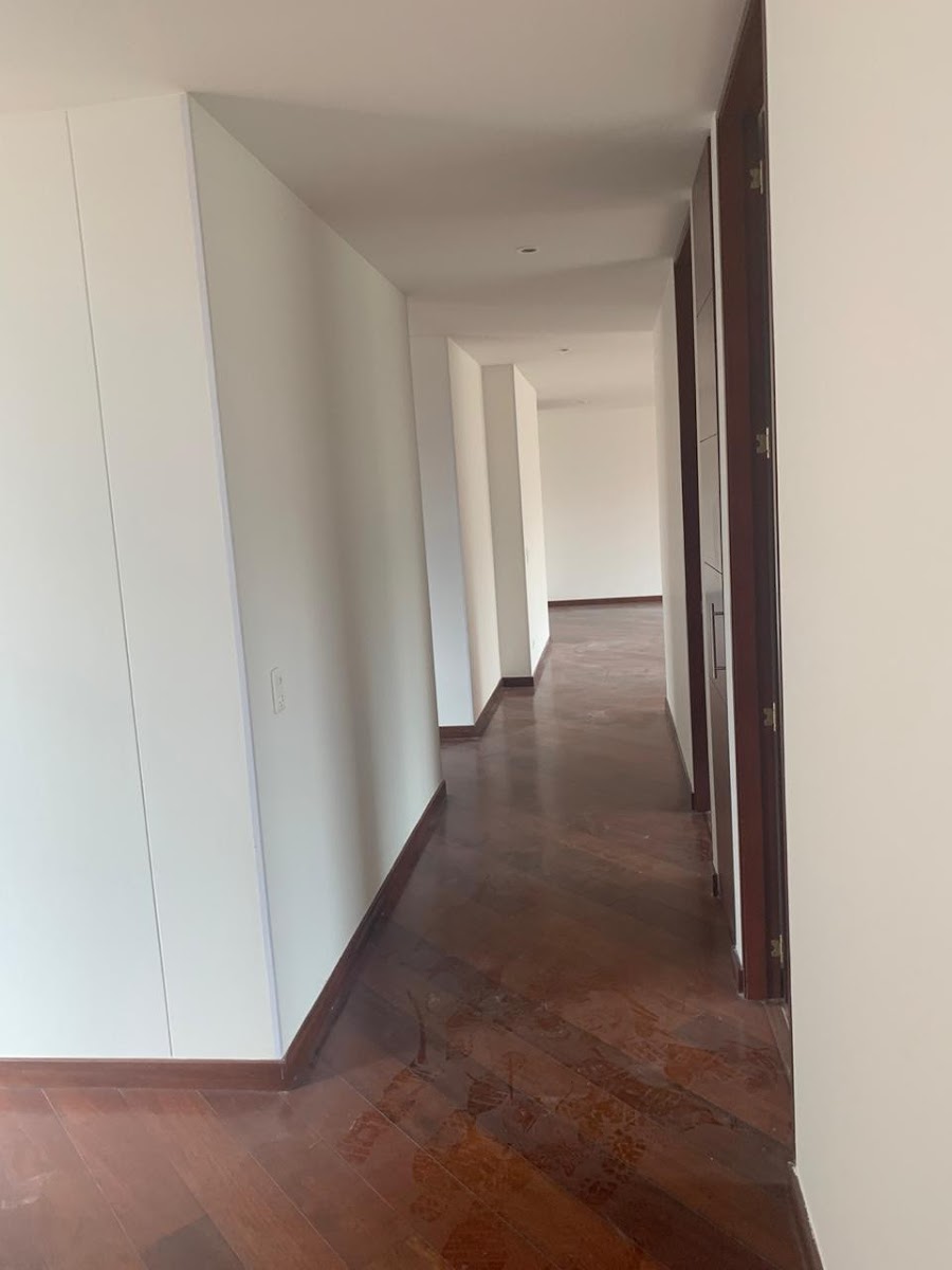 Apartamento En Venta - La Carolina, Bogota