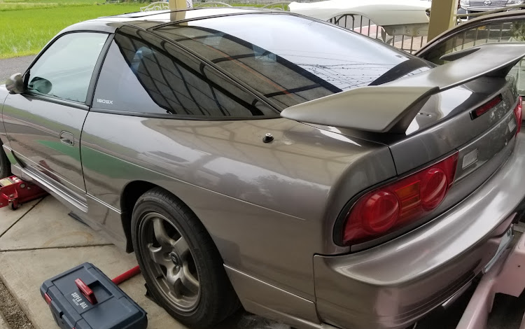 180SXのエムズガレージ・リトラの半目ってカッコいいかも！・今週もよろしくお願いしますに関するカスタム事例の投稿画像3枚目