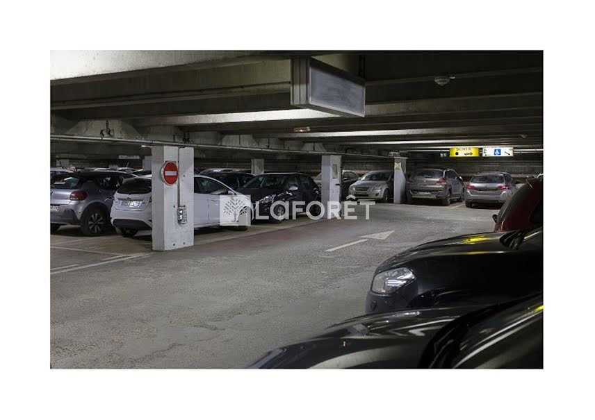 Location  parking   à Lille (59000), 160 €