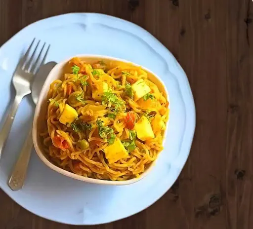 Spicy Paneer Maggi