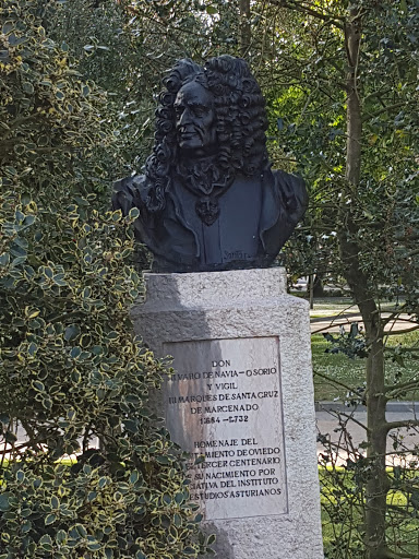 Busto de Navia-Osorio