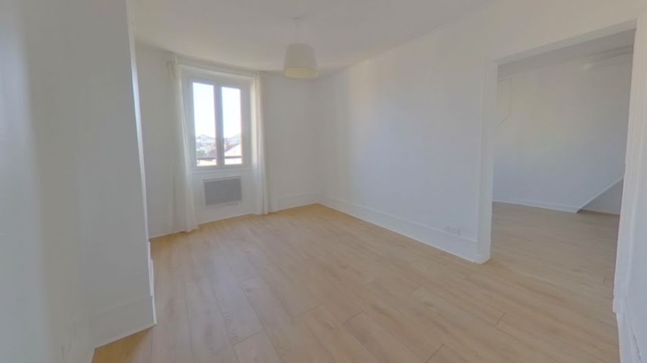 Location  appartement 2 pièces 30 m² à Enghien-les-Bains (95880), 845 €