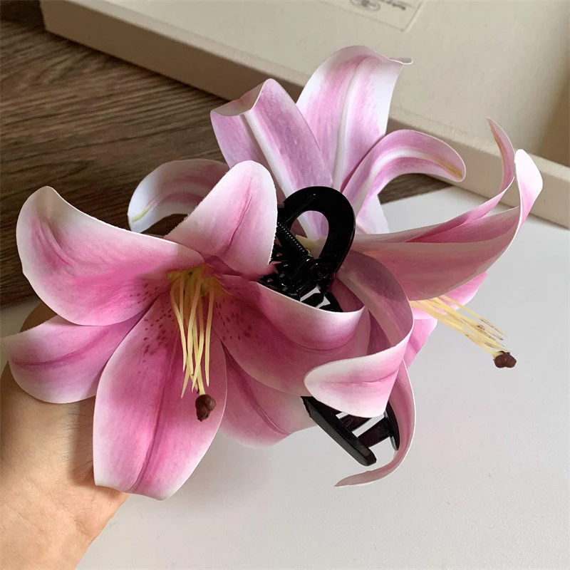 Niche Super Fairy 3D Lilien-Griff für Mädchen. Bequemer Halt und bezauberndes Design für dein Smartphone. Stilvoll & praktisch!