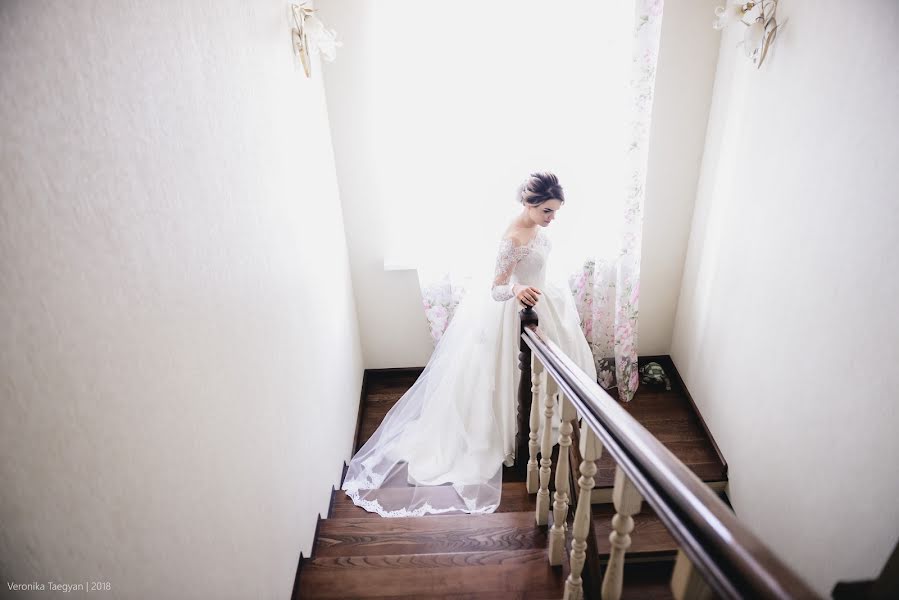 Fotografo di matrimoni Veronika Taegyan (veronikataegyan). Foto del 1 ottobre 2018