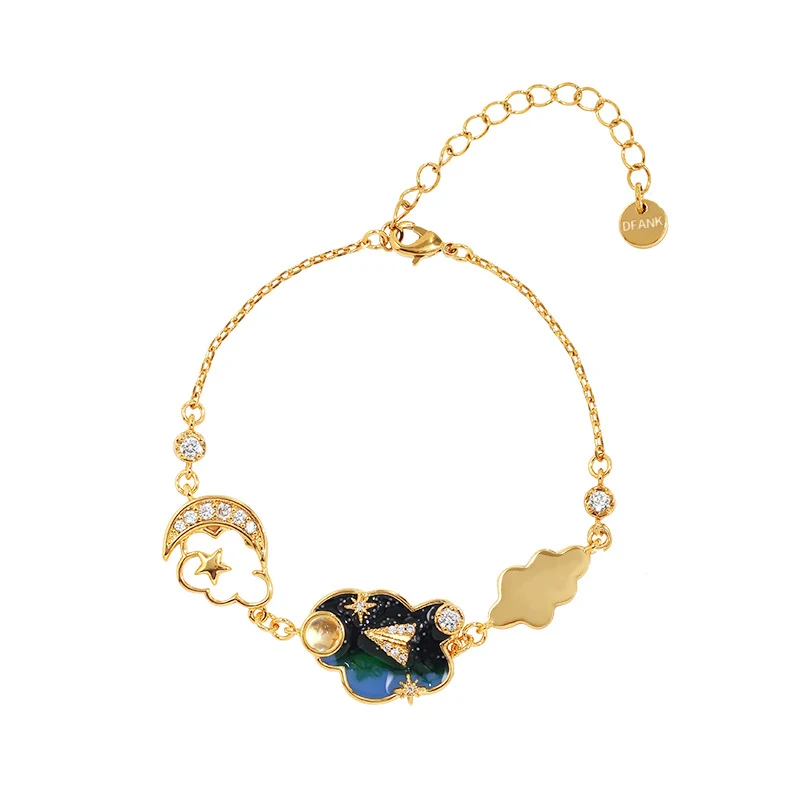 Title 4, Collier de rêve en émail doré ciel étoilé, lune...