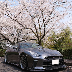 NISSAN GT-R R35