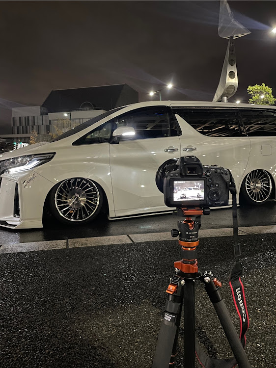 アルファードの一眼レフ・EOS 6D MarkⅡ・ナナニッパ・広角レンズ・ウニウニ✨に関するカスタム事例の投稿画像2枚目