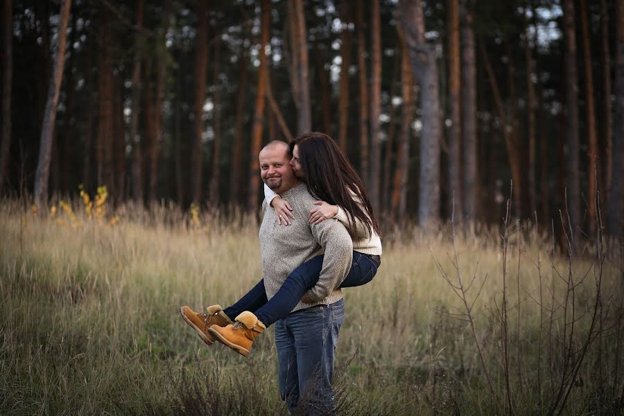 Wedding photographer Yuliya Bulash (julia-gemini). Photo of 27 October 2013