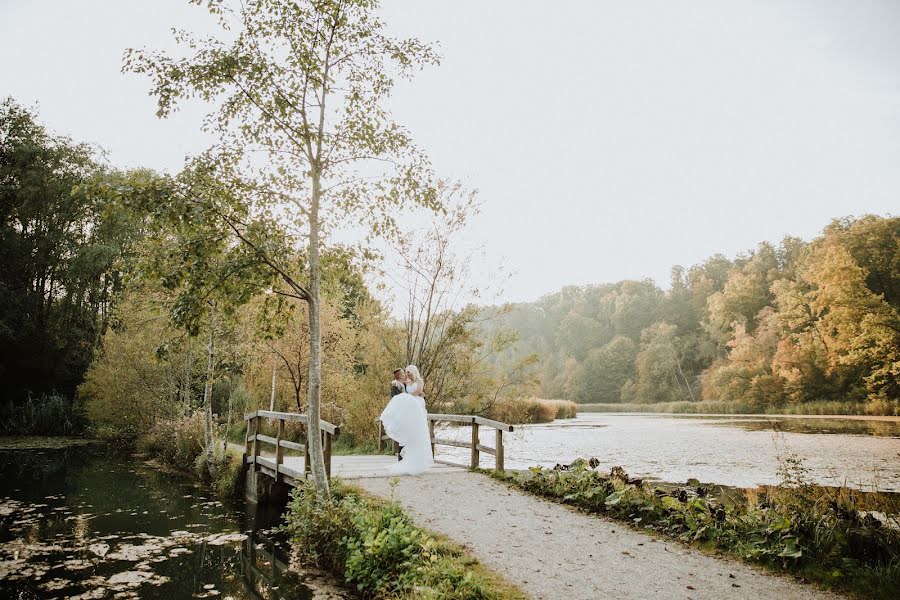 Wedding photographer Szabolcs Molnár (molnarszabolcs). Photo of 17 October 2017