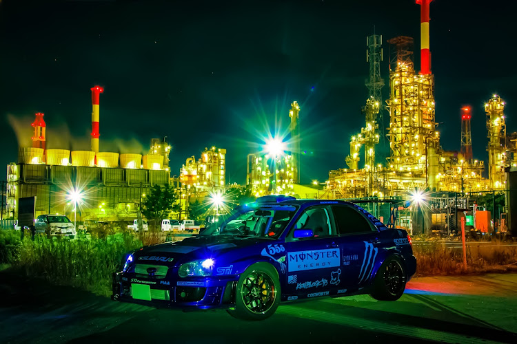 インプレッサ WRX STIの一眼を買おう・トリトン夕陽・ケータイも凄い・夜撮は一眼に関するカスタム事例の投稿画像6枚目