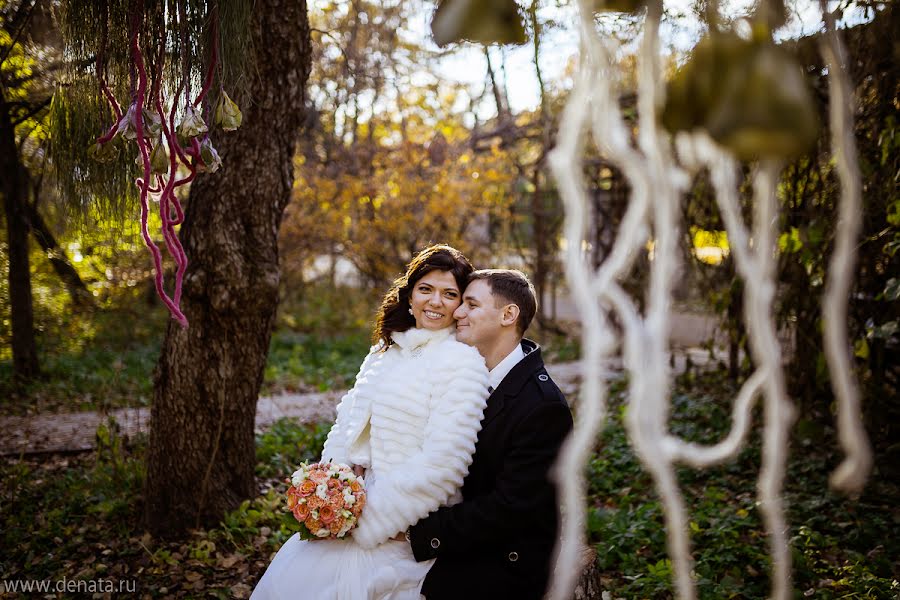 Fotógrafo de casamento Natalya Denisova (denata). Foto de 24 de novembro 2015