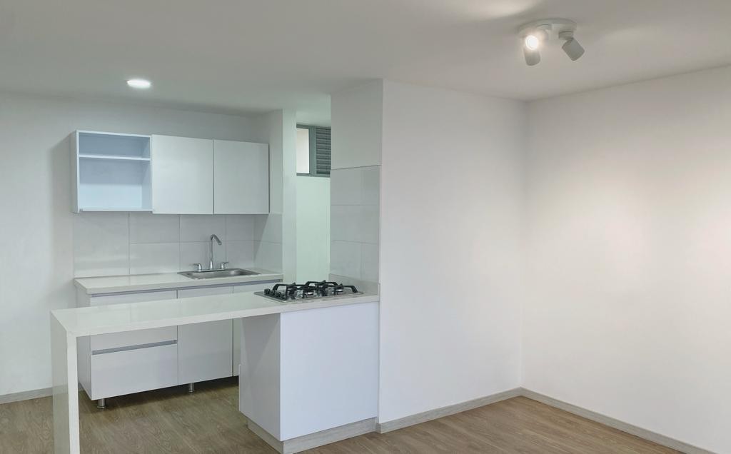 Apartamento En Venta - Las Lomitas, Sabaneta