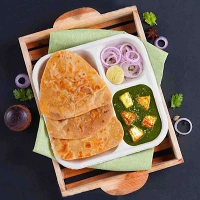 Palak Paneer & Paratha Lunchbox