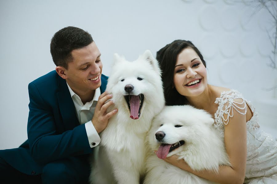 Fotografo di matrimoni Olga Platonova (olya-platonova). Foto del 15 marzo 2016