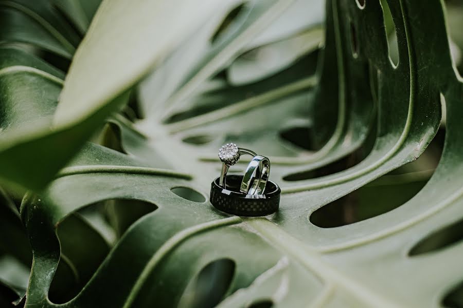 Fotografo di matrimoni Silvia Aguilar (silvisfoto). Foto del 4 luglio 2023