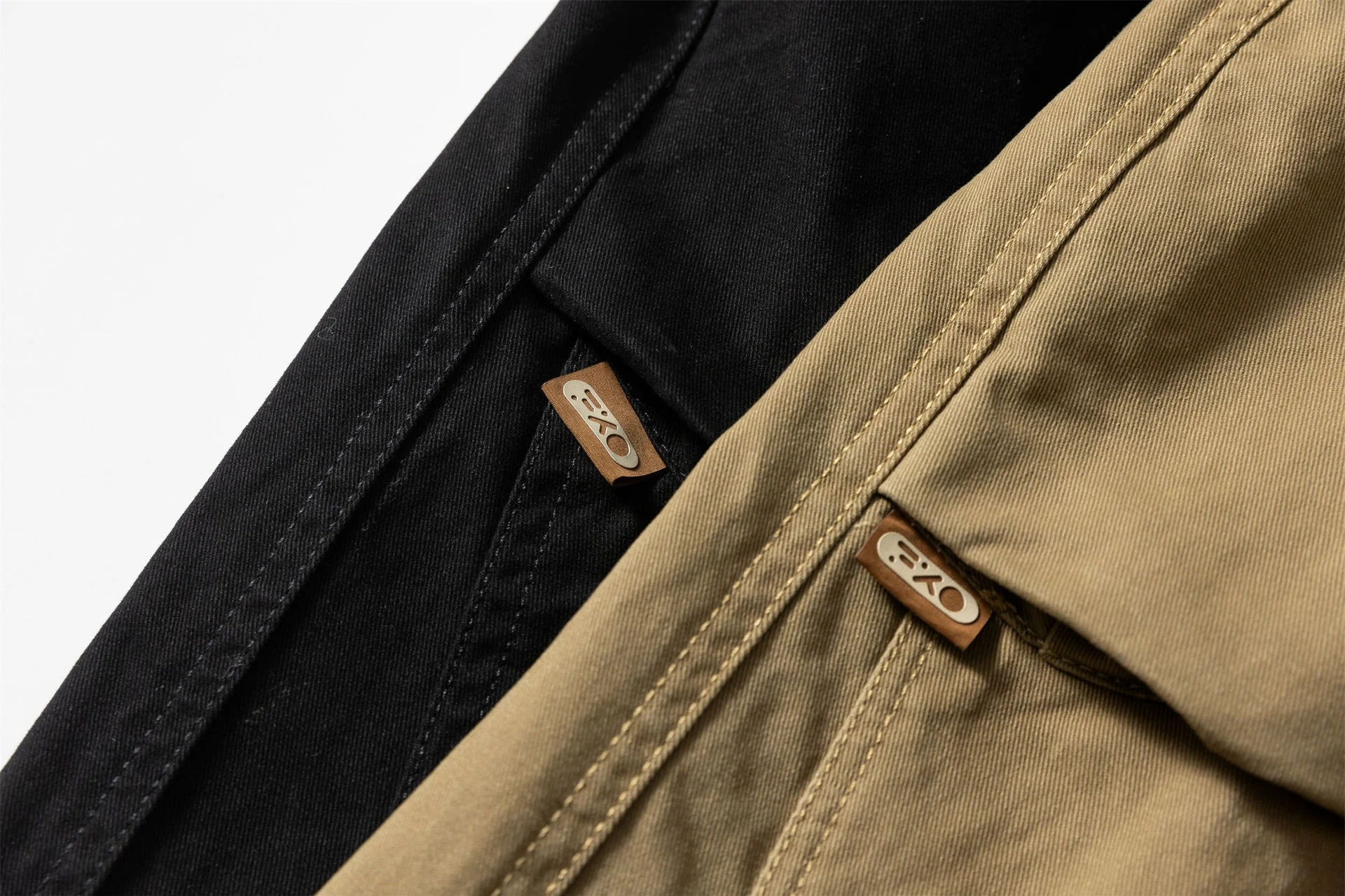 Title 21, Spodnie Casual Tapered z Dużymi Kieszeniami w J...