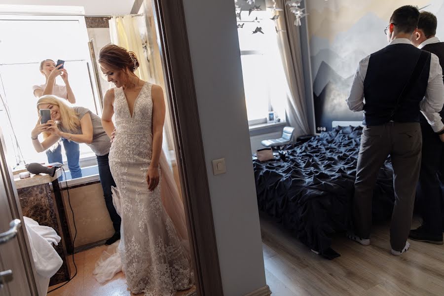 Wedding photographer Nina Zverkova (ninazverkova). Photo of 3 July 2019