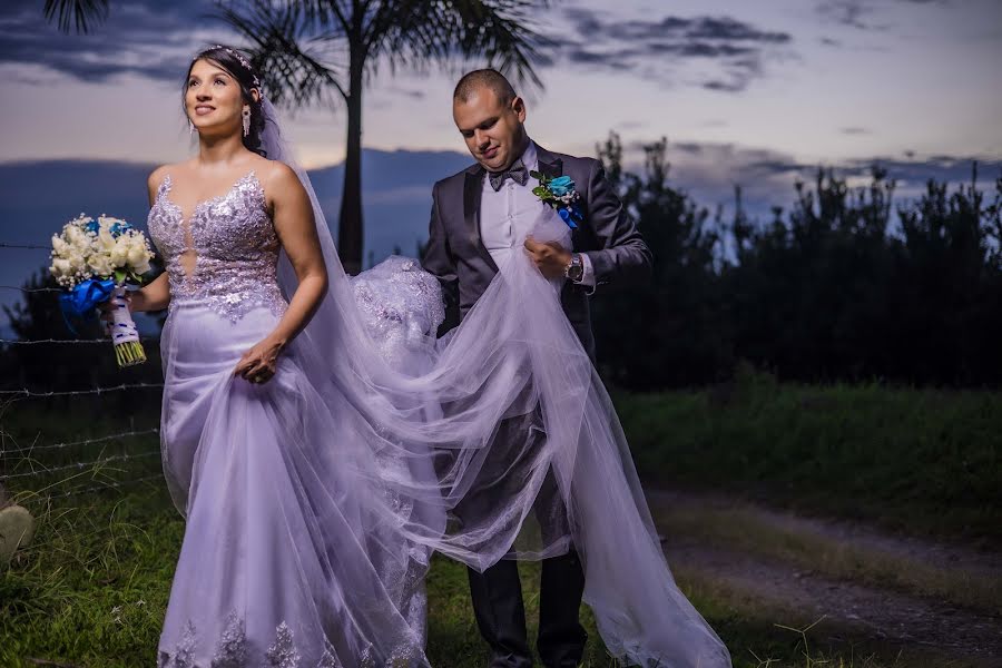 Fotografo di matrimoni Edward Perdomo (edwardperdomo). Foto del 12 luglio 2022